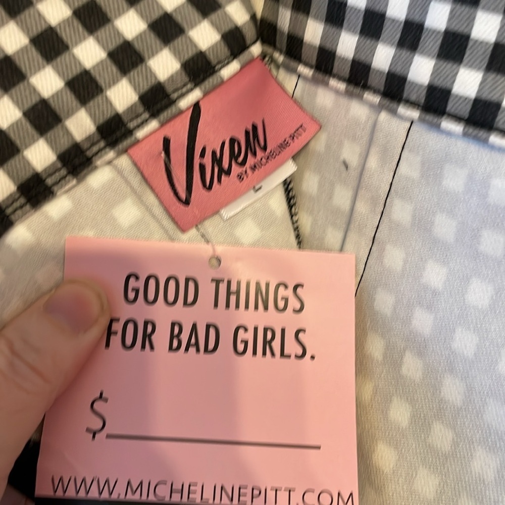 NWT Vixen by Micheline Pitt Black Gingham Cigarette Pants - Picture 9 of 11